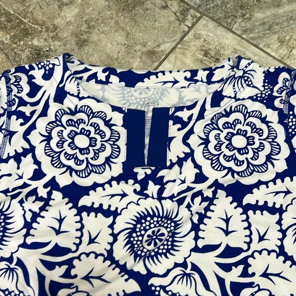 T by Talbots. UPF 50 Short Sleeve Women’s Top - Picture 8 of 9